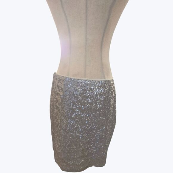 GAP Silver Sequin Mini Skirt - Picture 5 of 7